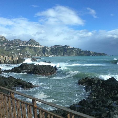 גיארדיני נאקסוס Taormina Holidays מראה חיצוני תמונה