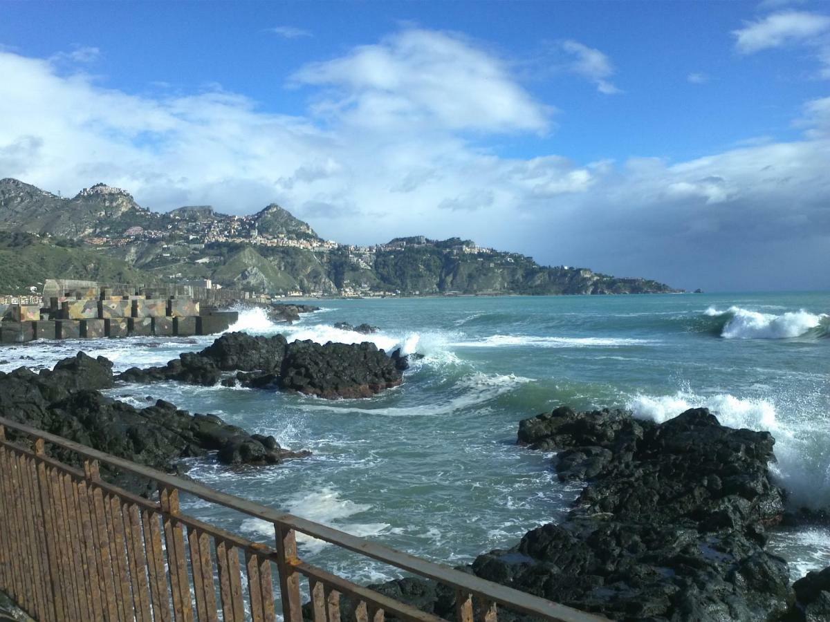 גיארדיני נאקסוס Taormina Holidays מראה חיצוני תמונה